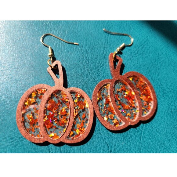 Pumpkin Earrings Dangle Drop Dangling Ladies Fall Thanksgiving Halloween Jewelry - Picture 4 of 6